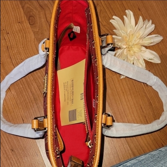 DOONEY & BOURKE Richmond Monogrammed Shopper - Picture 9 of 10